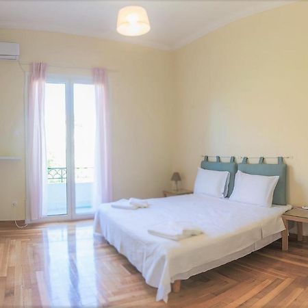 דירות The Athenian House -Duxiana Bed מראה חיצוני תמונה